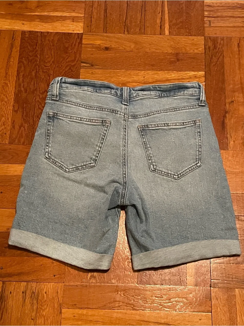 Celebrity Pink Classic Light Blue Denim Women's Shorts Size 7/28